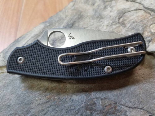 Складной нож Spyderco Urban C127PBK фото 4 Складной нож Spyderco Urban C127PBK фото 4